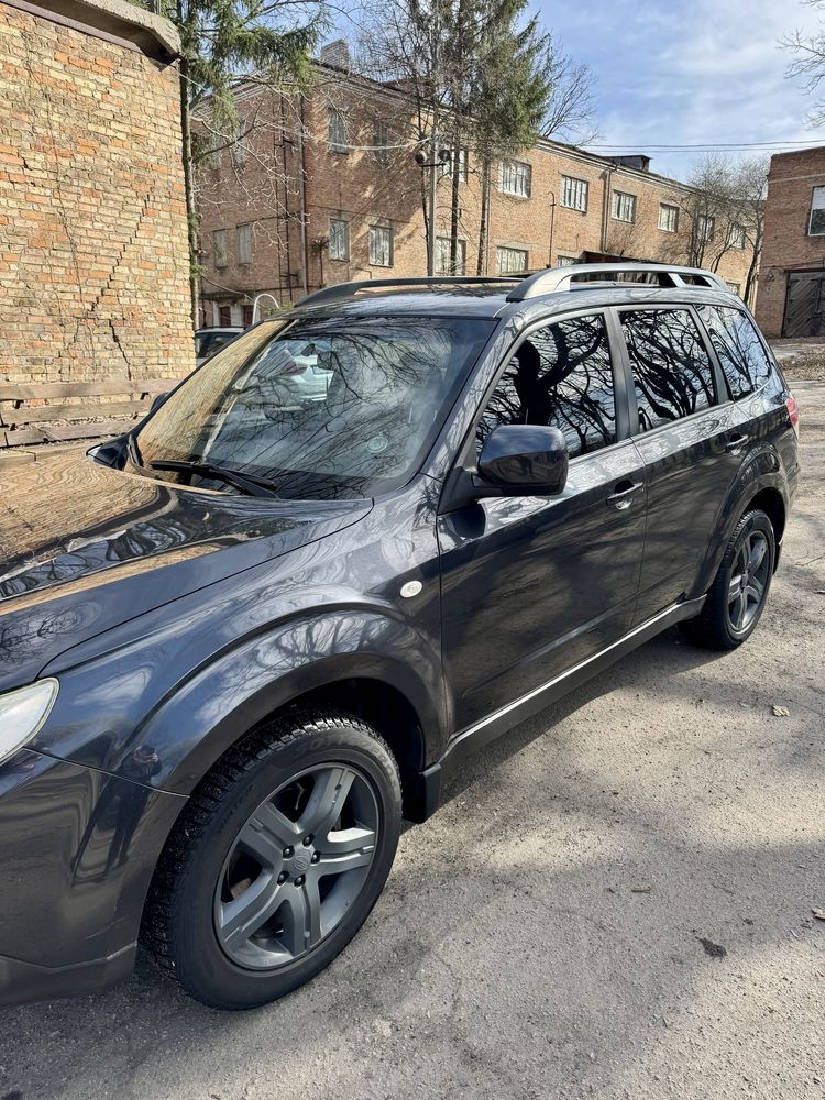 Subaru forester 2.5 atmo