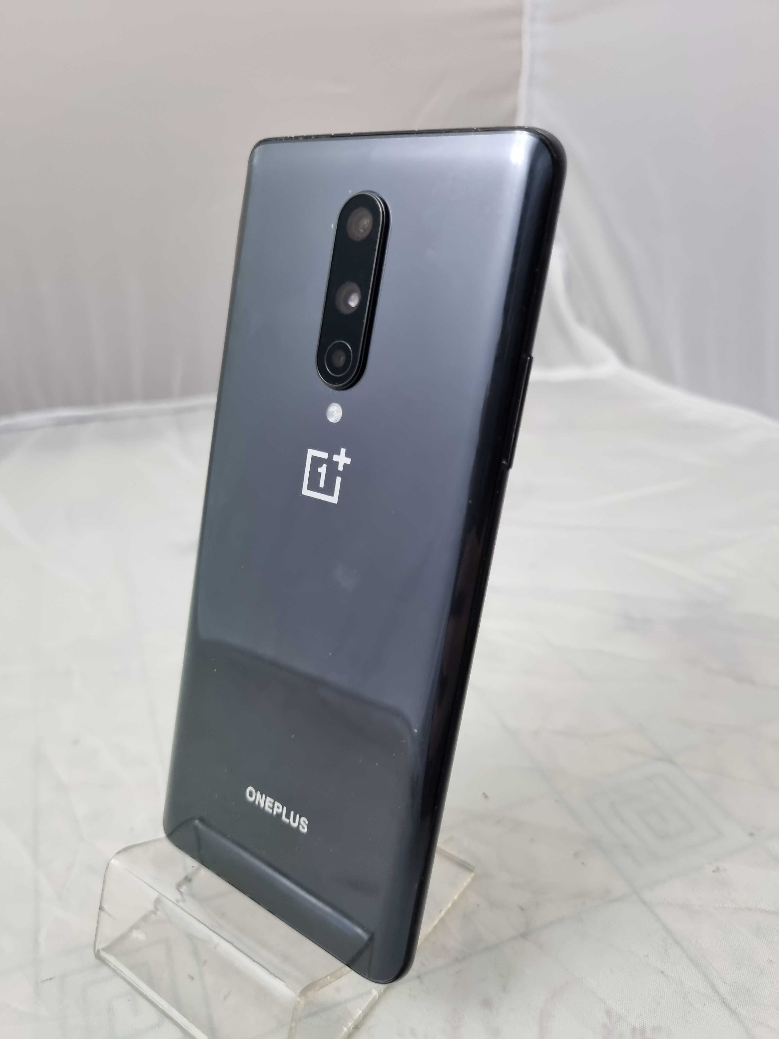 OnePlus 8 8/128GB IN2015 хорошее состояние дуос