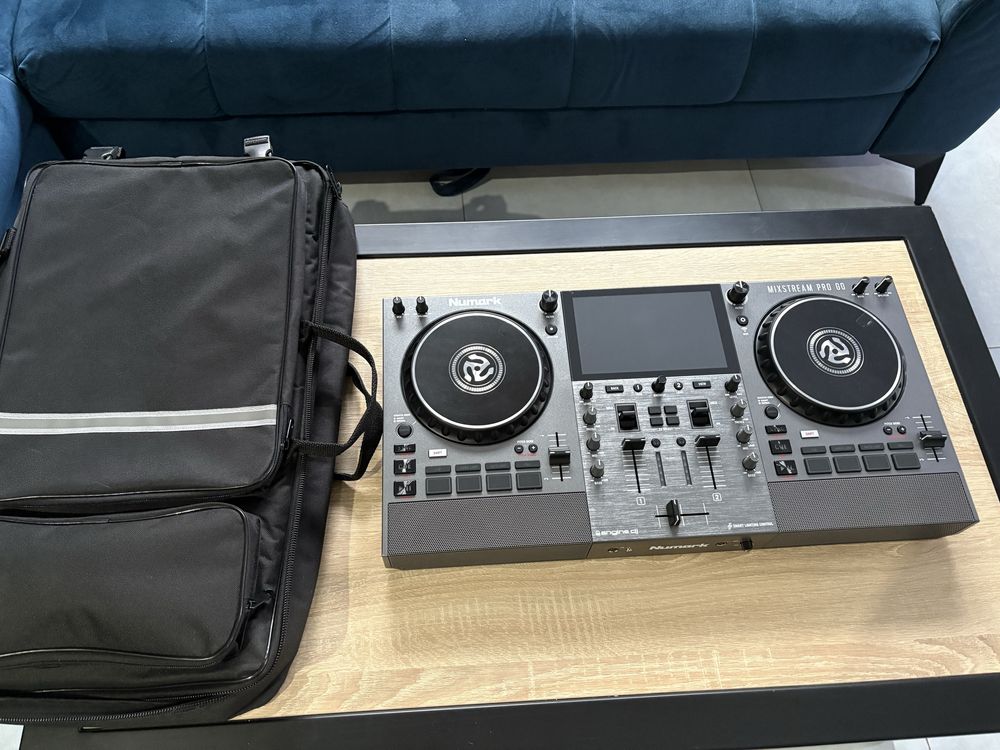 NUMARK MIXSTREAM PRO GO kontroler dla DJ + case