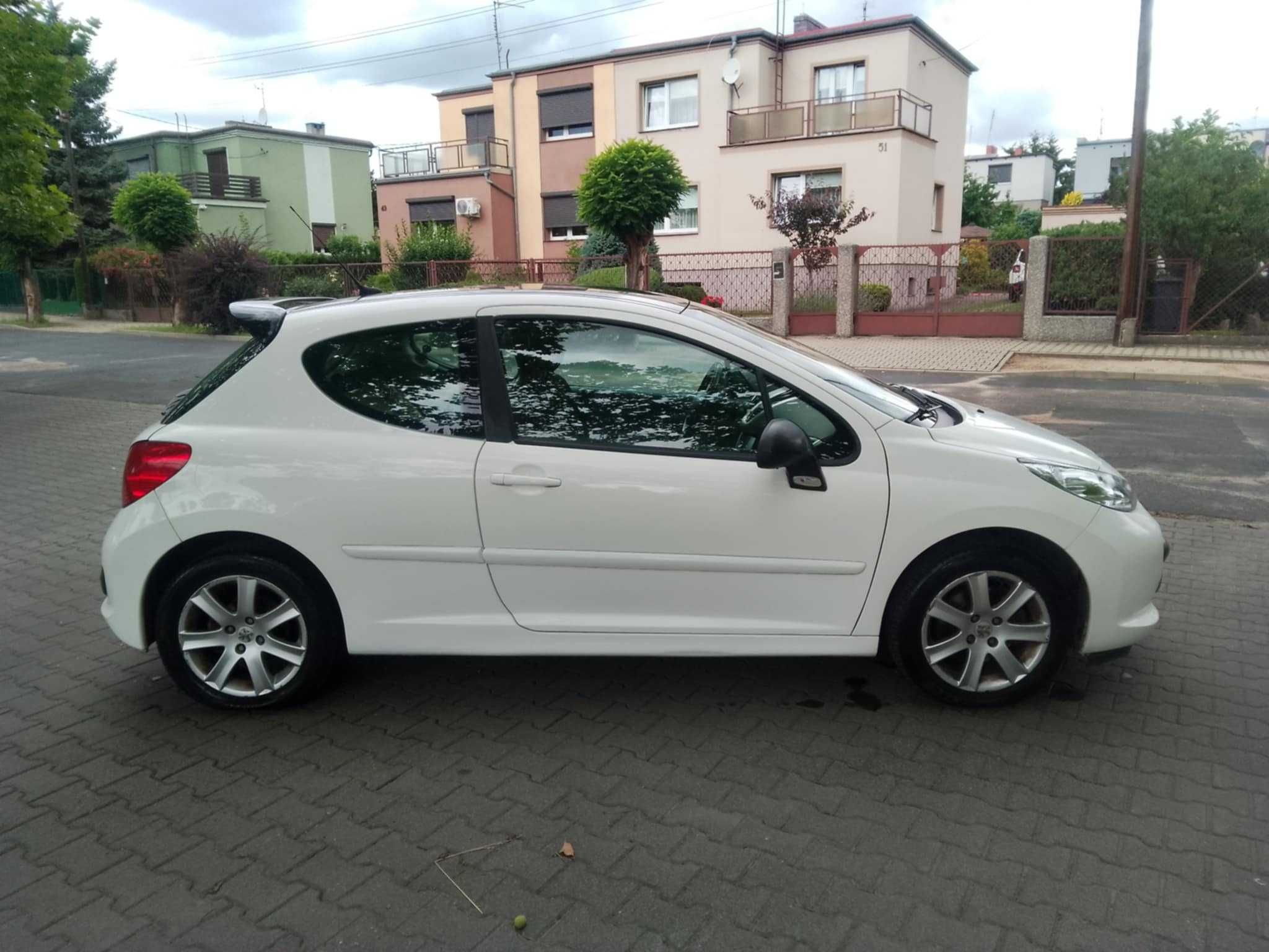Peugeot 207 1.6 benzyna Zadbany