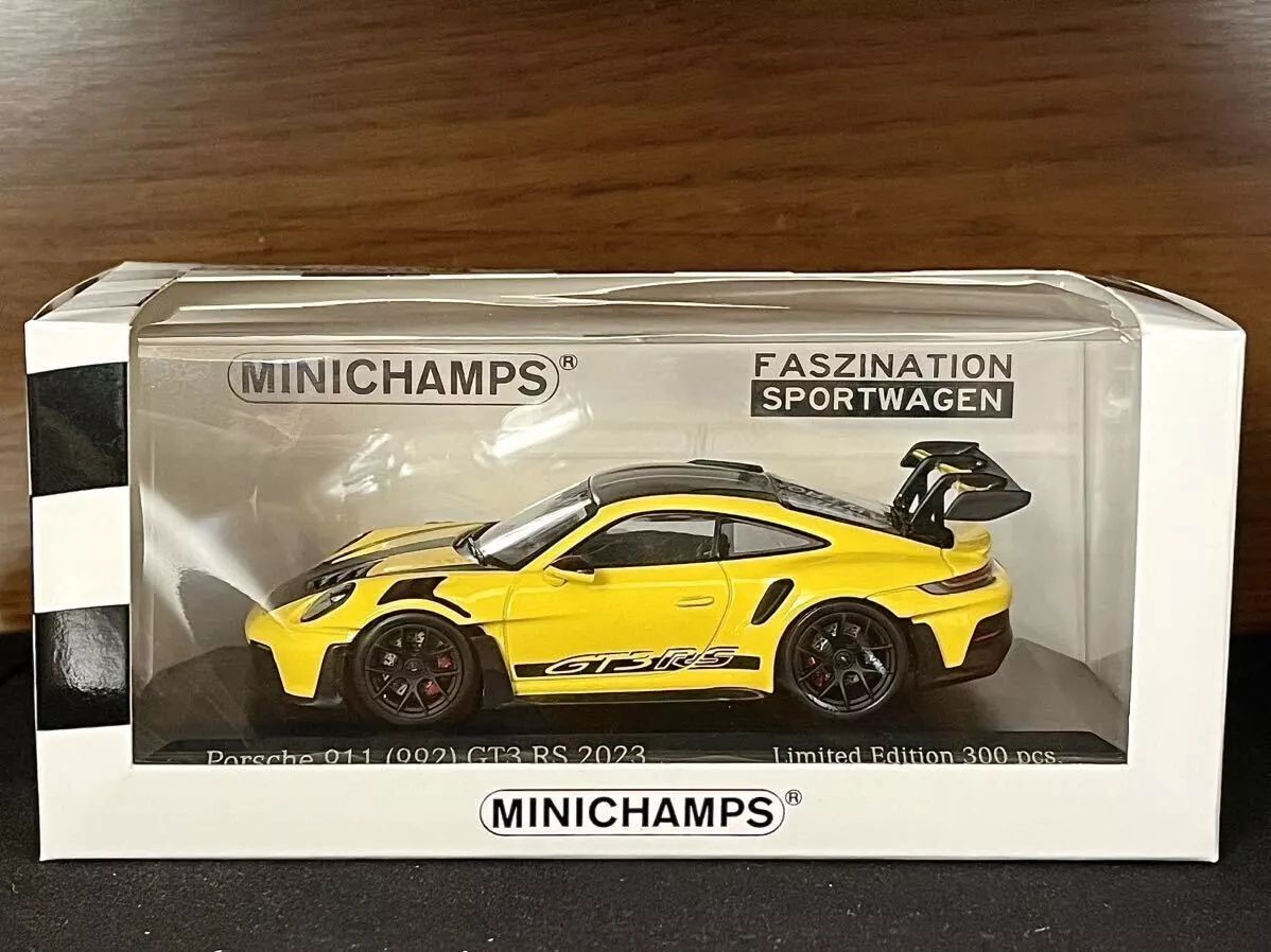 Minichamps 1:43 Porsche 911 (992) GT3 RS ano 2023
