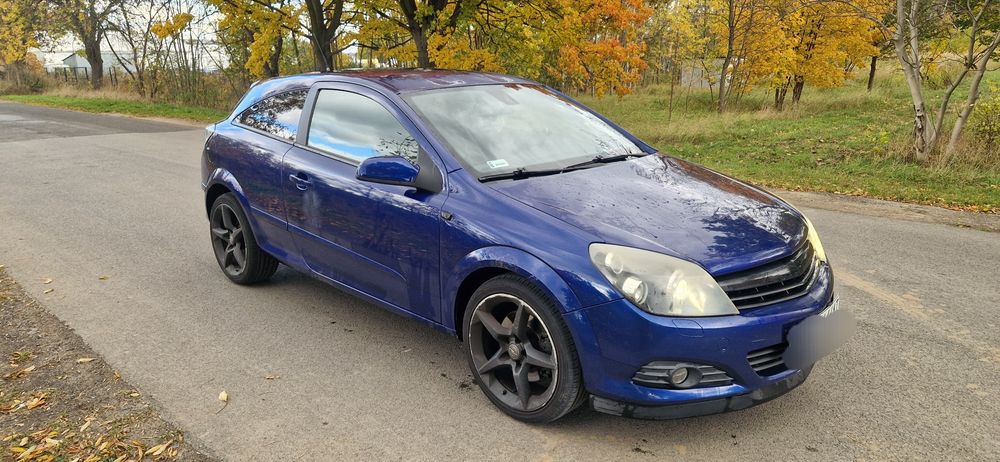 Opel Astra H GTC 2005 rok 2.0 turbo 170KM  felgi R18 xenon