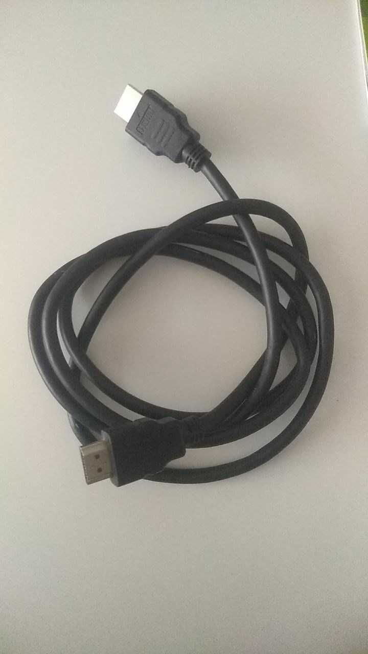 2 Cabos HDMI - Curto/Longo