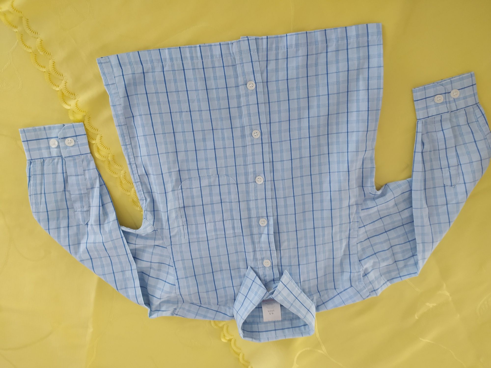 Paka dla chłopaka bluza spodnie koszula piżamy 104-110 + gratis