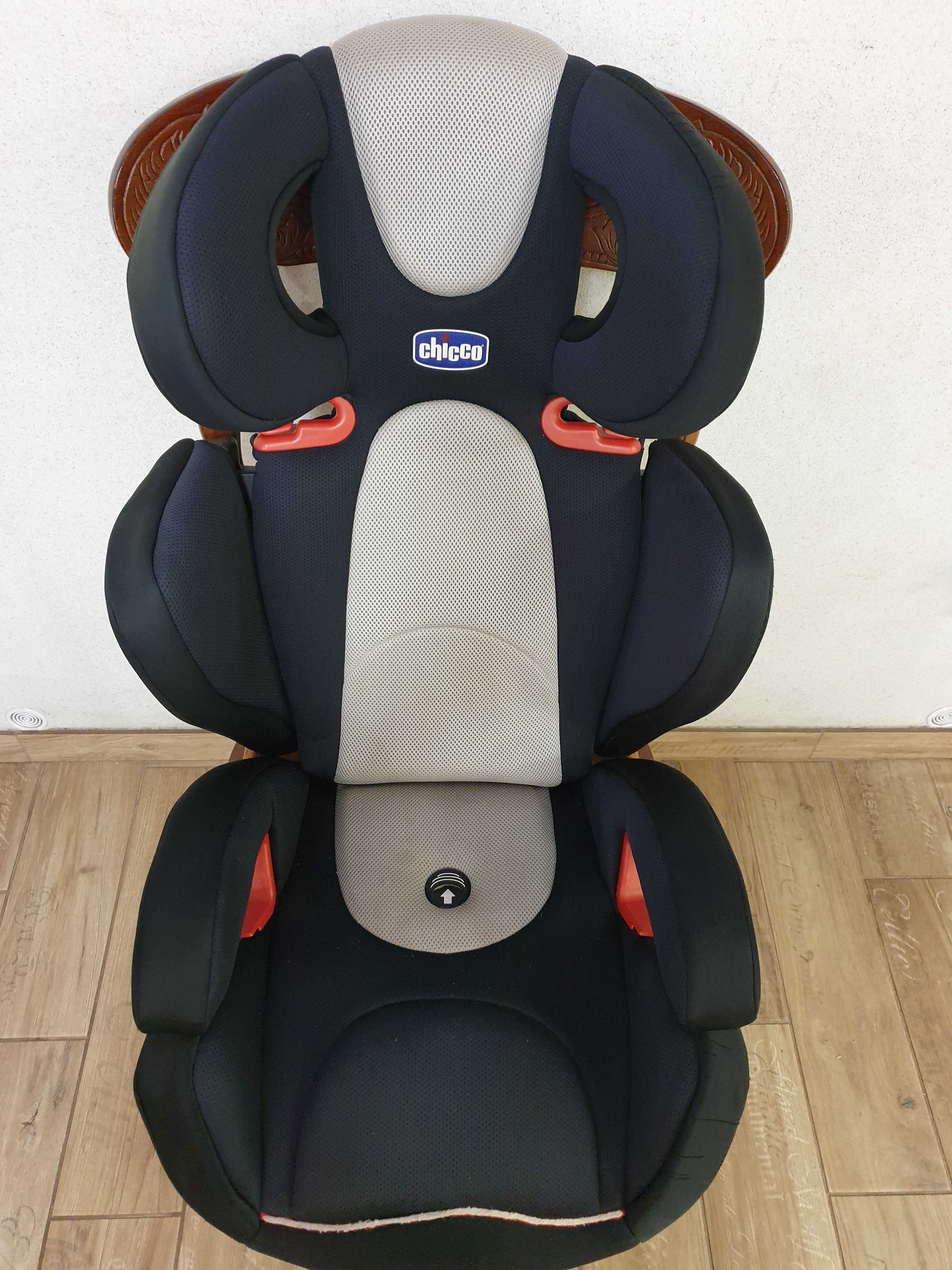 Автокресло RECARO Chicco 15-36кг