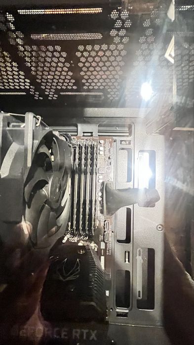 Komputer gamingowy RTX 3060TI Zotac 32G RAM AMD Ryzen  5600x