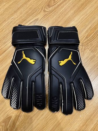 rękawice bramkarskie puma goalkeeper gloves king RC 8.5