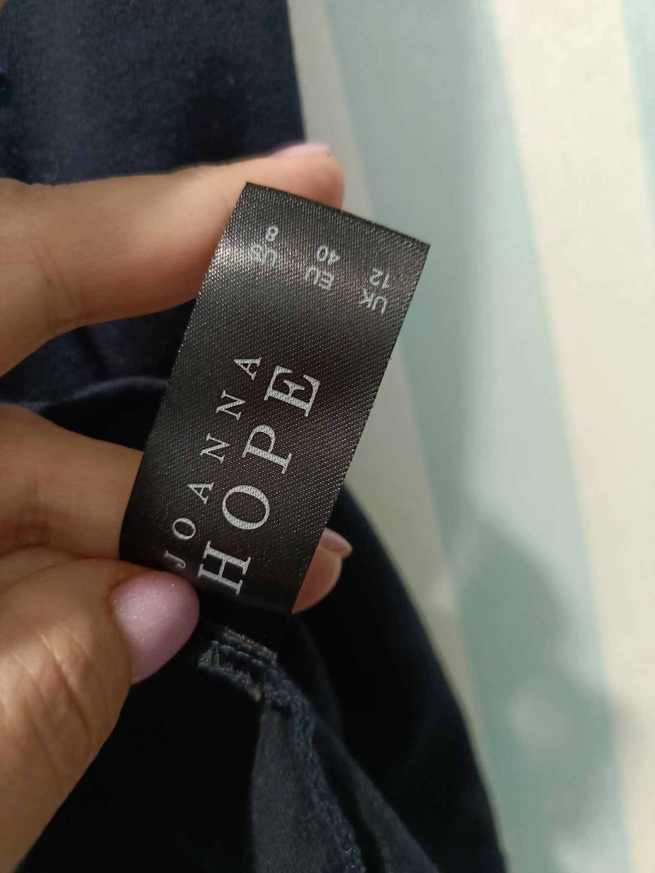 Продам темносиню майку з вишивкою