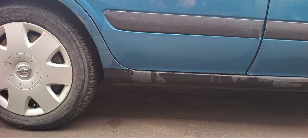 Продам нісан алмера