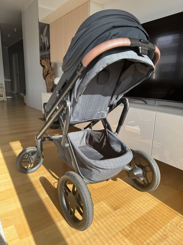 Maxi-Cosi Lila XP Plus z gondolą Oria XXL - komplet akcesoriów BDB stn