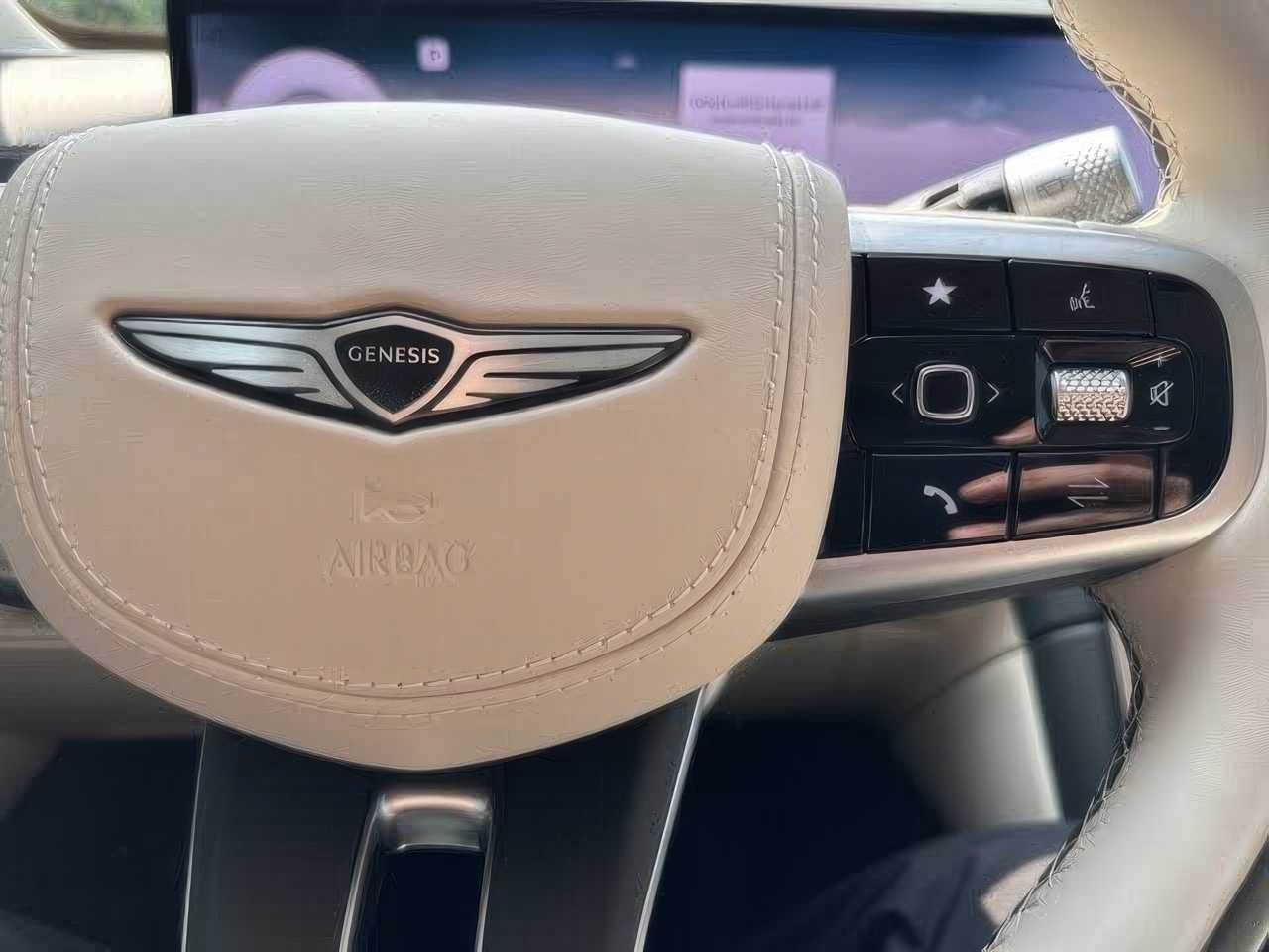 Genesis	GV80		 	2025