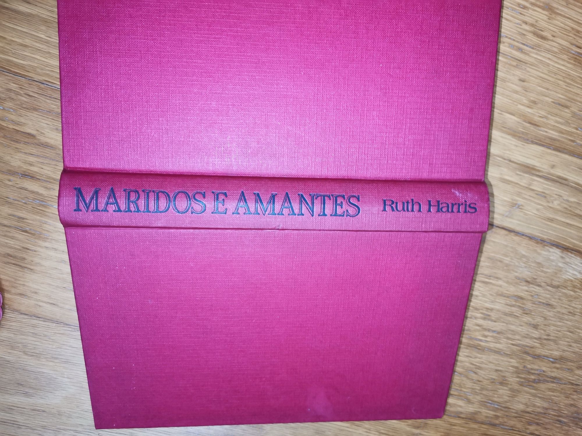 Livro maridos e amantes, Ruth Harris, círculo de leitores