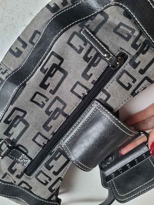 Torebka Guess Vintage