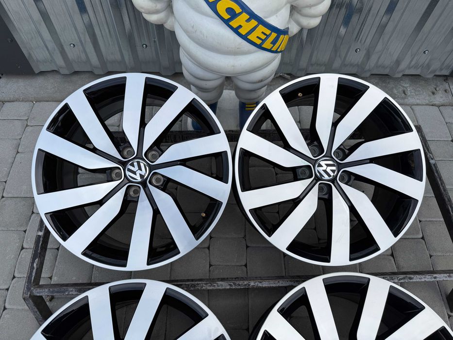 Диски VW R18 5x112 8J ET41 Passat B7 B8 Alltrack CC Scirocco Audi Q3