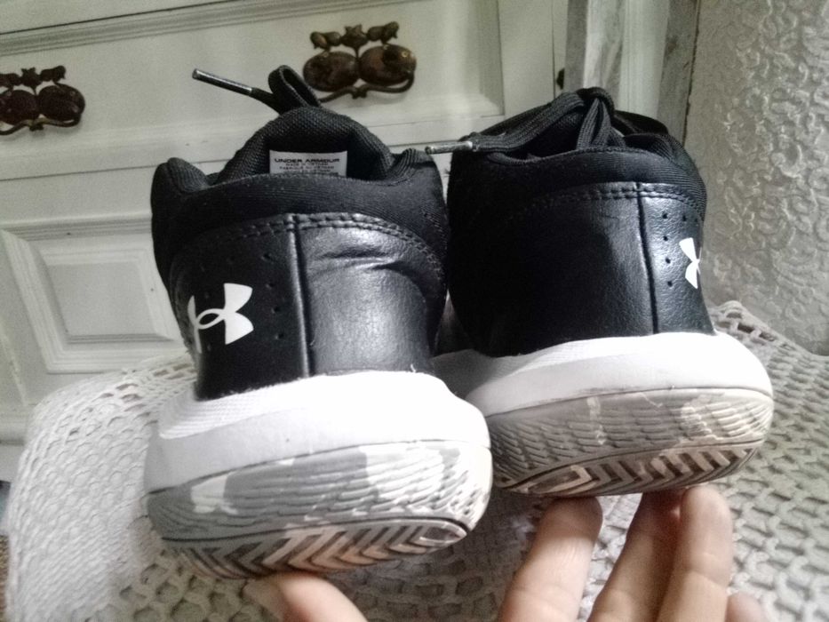 jak NOWE under armour buty sportowe adidasy 36 sneakersy damskie