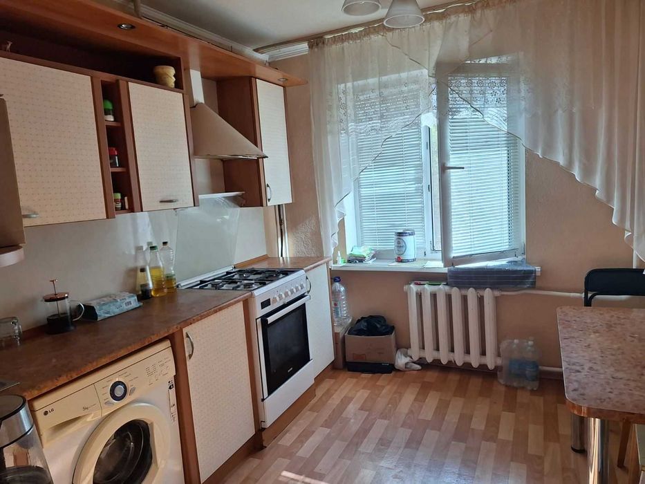 Продам 3-х ком.квартиру, пер. Крушельницкой  дом 5,Сертификаты,Наличка