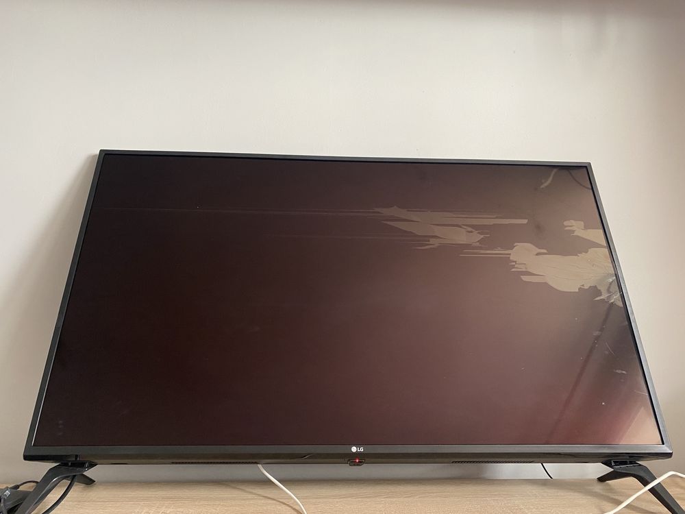 Smart LG 49" UHD TV AI ThinQ - Uszkodzony