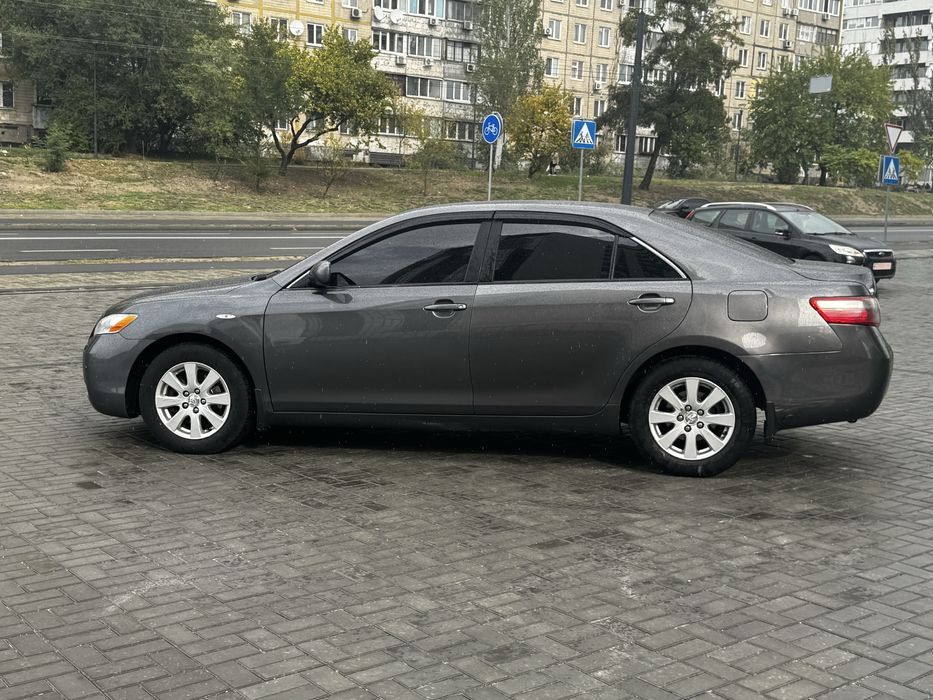 Toyota camry 2.4 2007