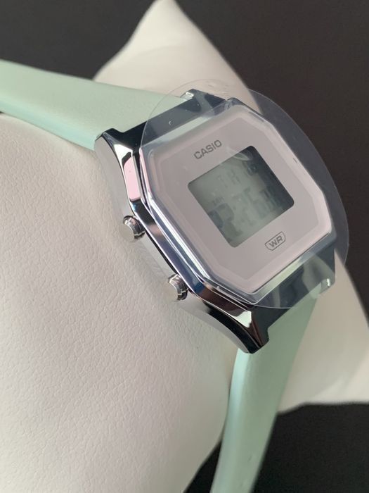 Годинник жіночий Casio LA680WEL-3EF Оригінал Гарантія Часы женские