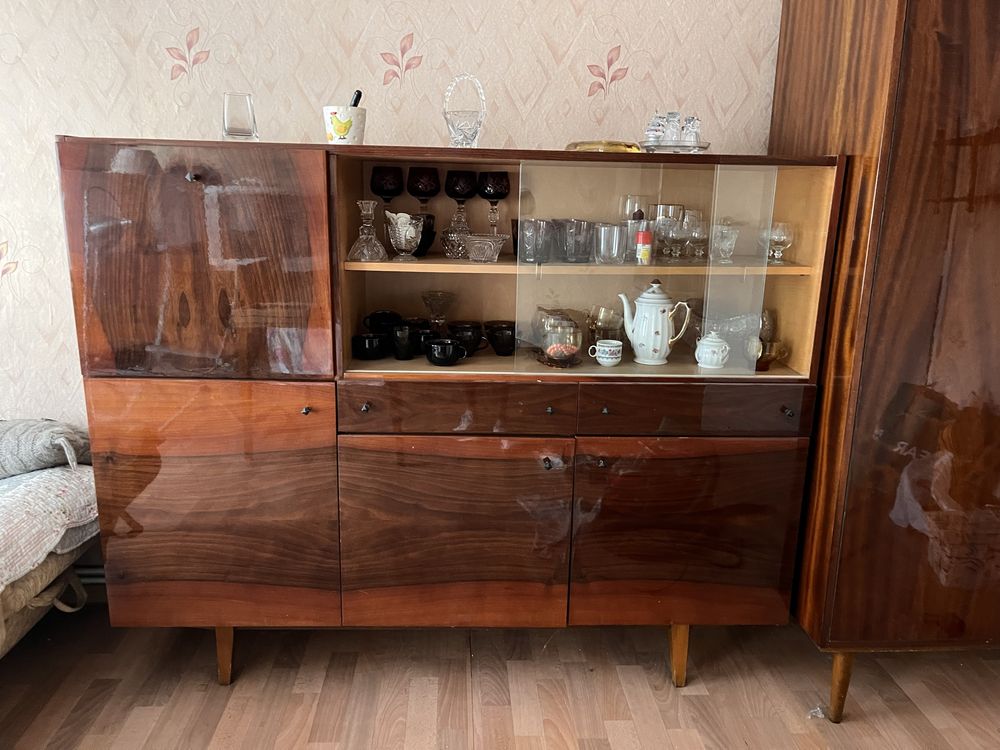 Meble klasyki retro lata 60 70 połysk