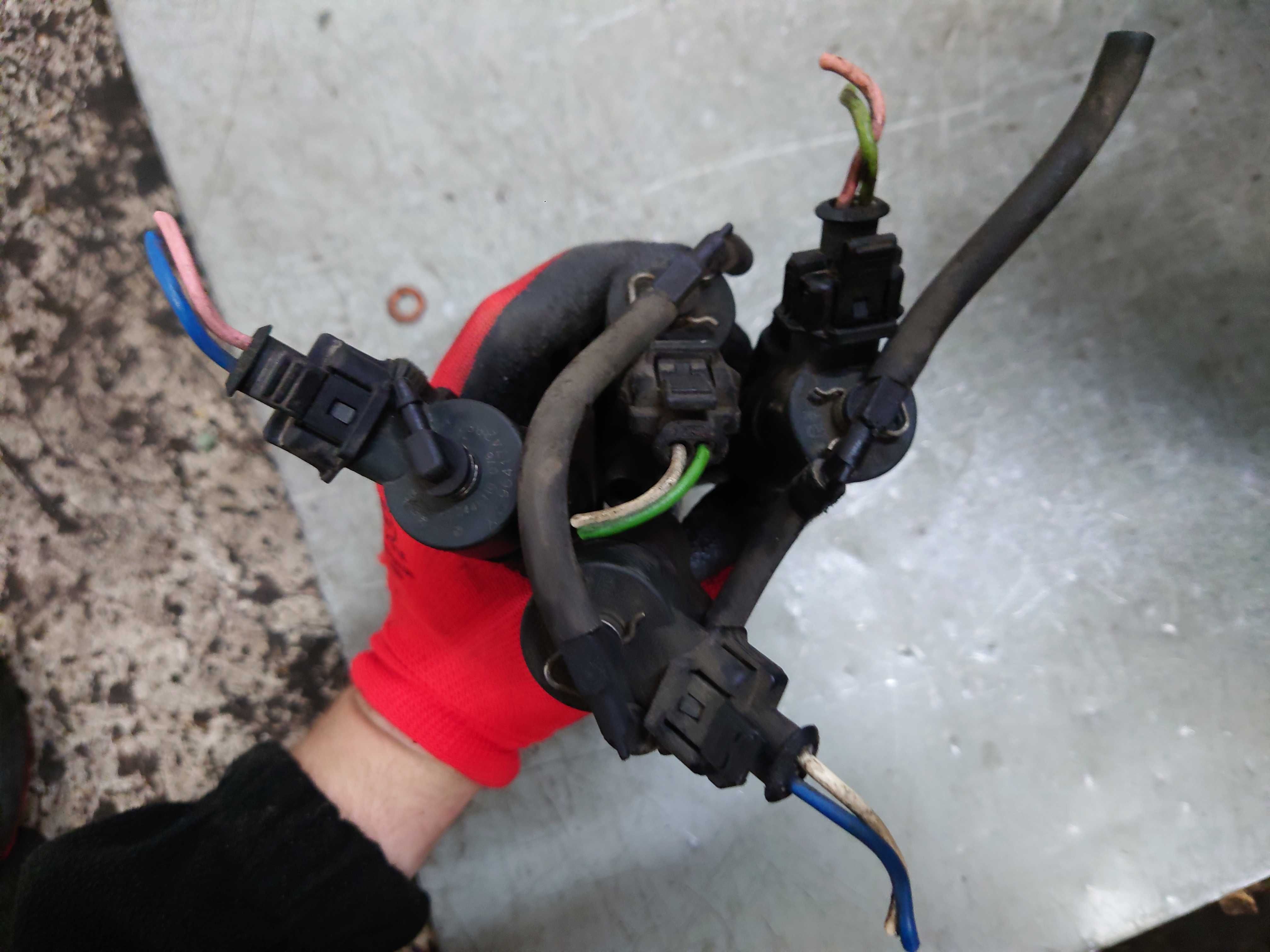 Peugeot 206 307    406 2.0 HDI Wtryskiwacze Wtryskiwacz Wtrysk Wtryski