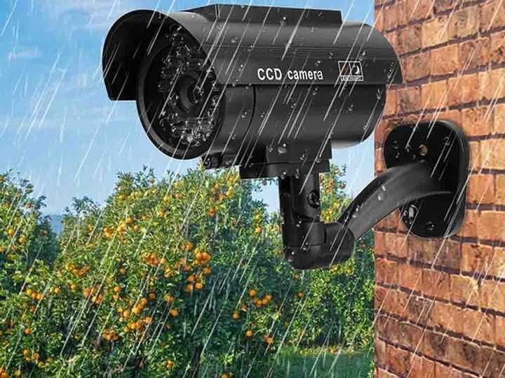 Kamera atrapa ir led monitoring solarna zewnętrzna ścienna z diodą