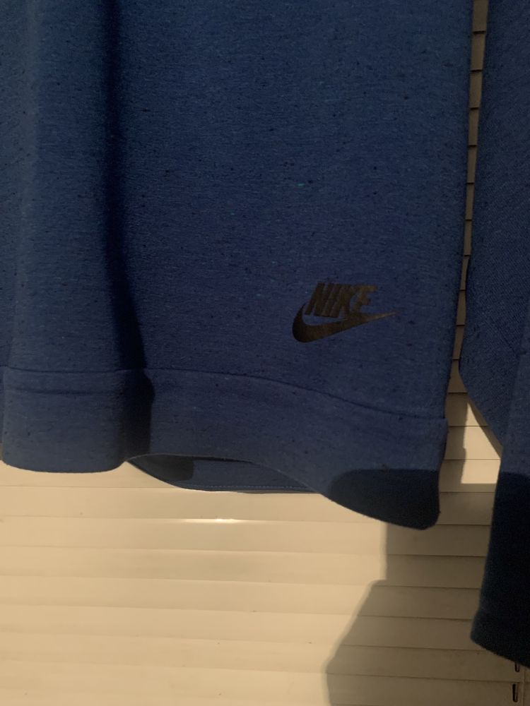Nike Tach Fleece Nsw худи, свитшот( Jordan, Polo)