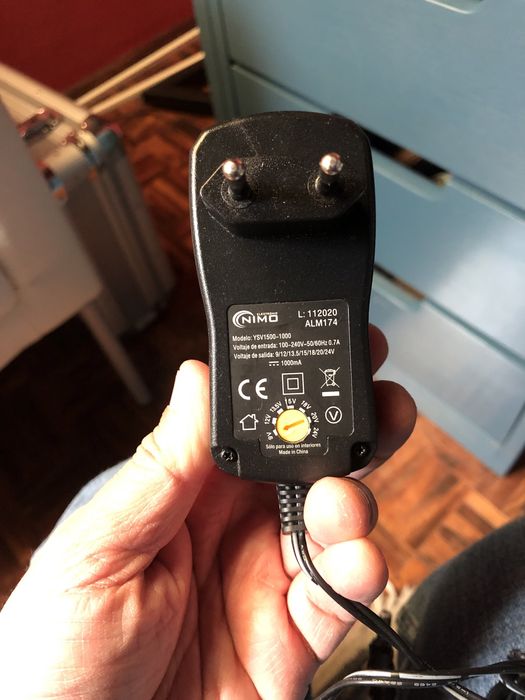 Vendo 3 power supply para pedais