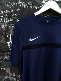 Футболка Nike Dri Fit