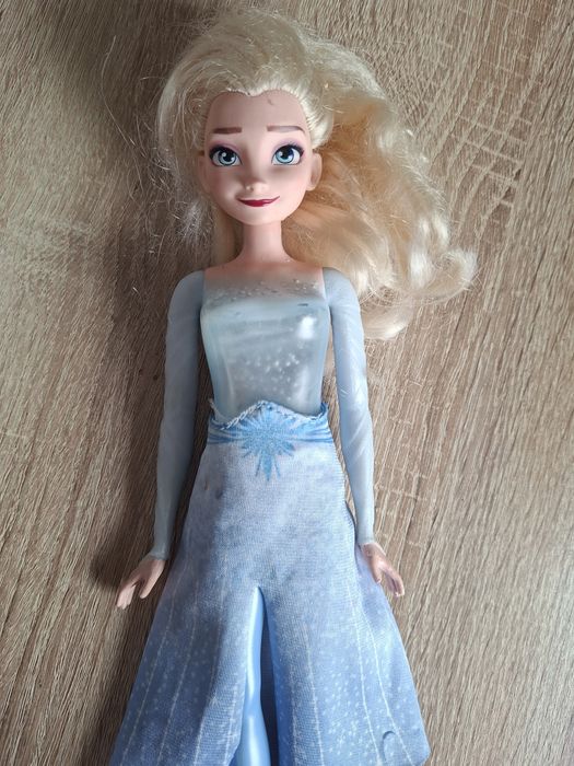 Kraina Lodu Lalka Elsa
