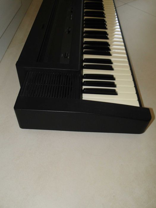 Super Piano Cyfrowe ROLAND EP-7E.Piękne Brzmienie.Wbudowane Głośniki
