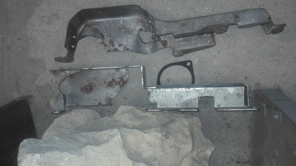 Resguardo do coletor mitsubishi canter motor iveco