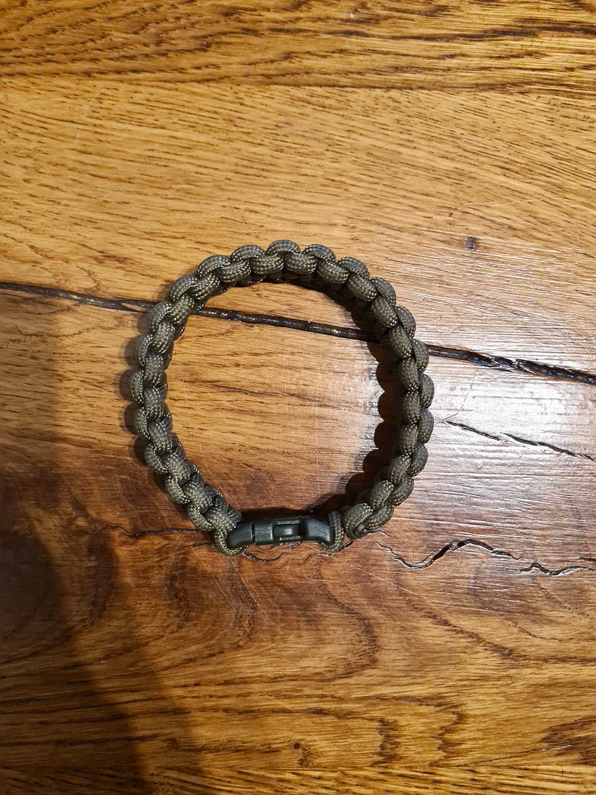 Bransoletka paracord khaki zielona