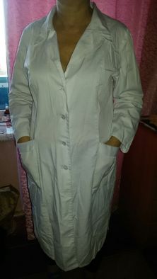 Халаты медицинские разные