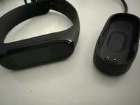 Smartwatch Mi Band zegarek czarny ładowarka