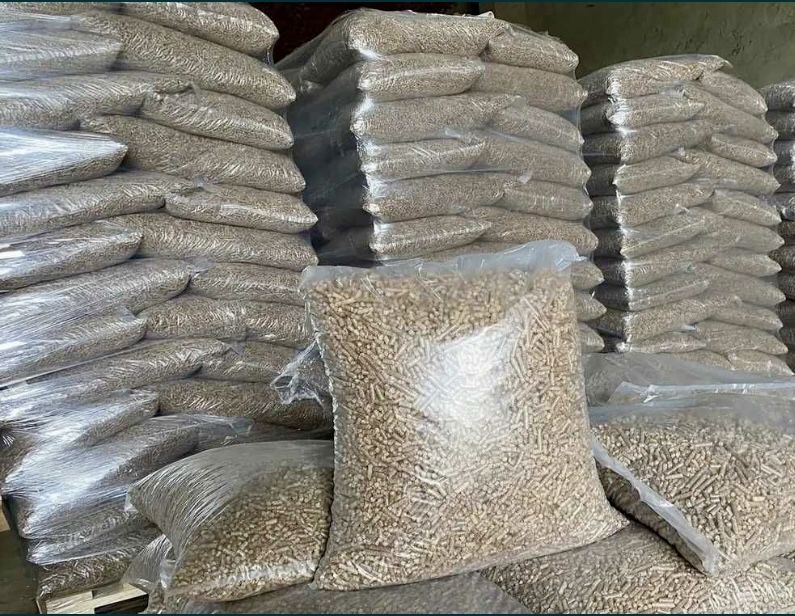 Продам пелети(гранули паливні), рубані дрова
