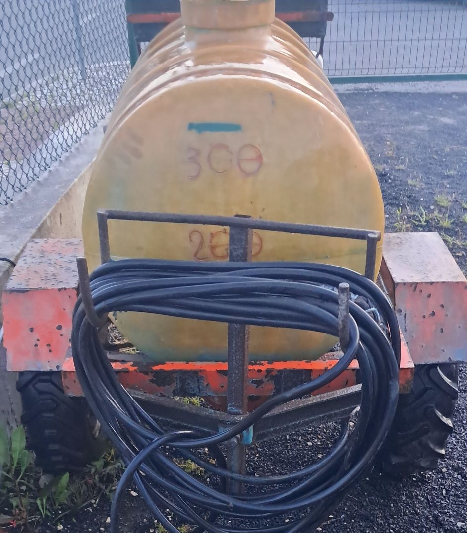 Pulverizador usado com tracção