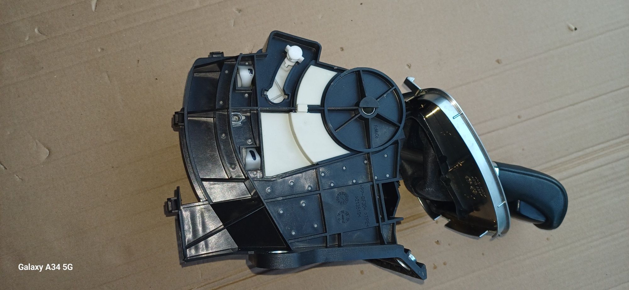 Lewarek zmiany biegów wybierak gałka automat ford c-max mk2 13r