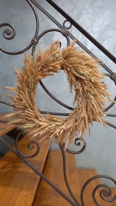 Дідухи   Снопи пшениці, жита