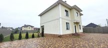 Котедж з ремонтом 205 м.кв. , 10 соток. ГАЗ. с/т Селекціонер. Осокорки