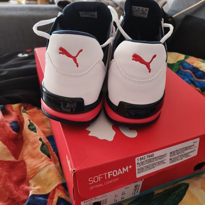 Nowe buty pumy białe