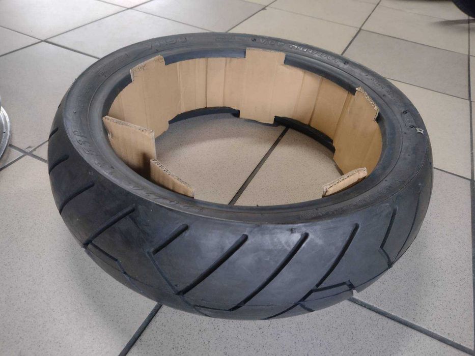 Opona motocyklowa VRM 119 C Tubeless 120/70-13