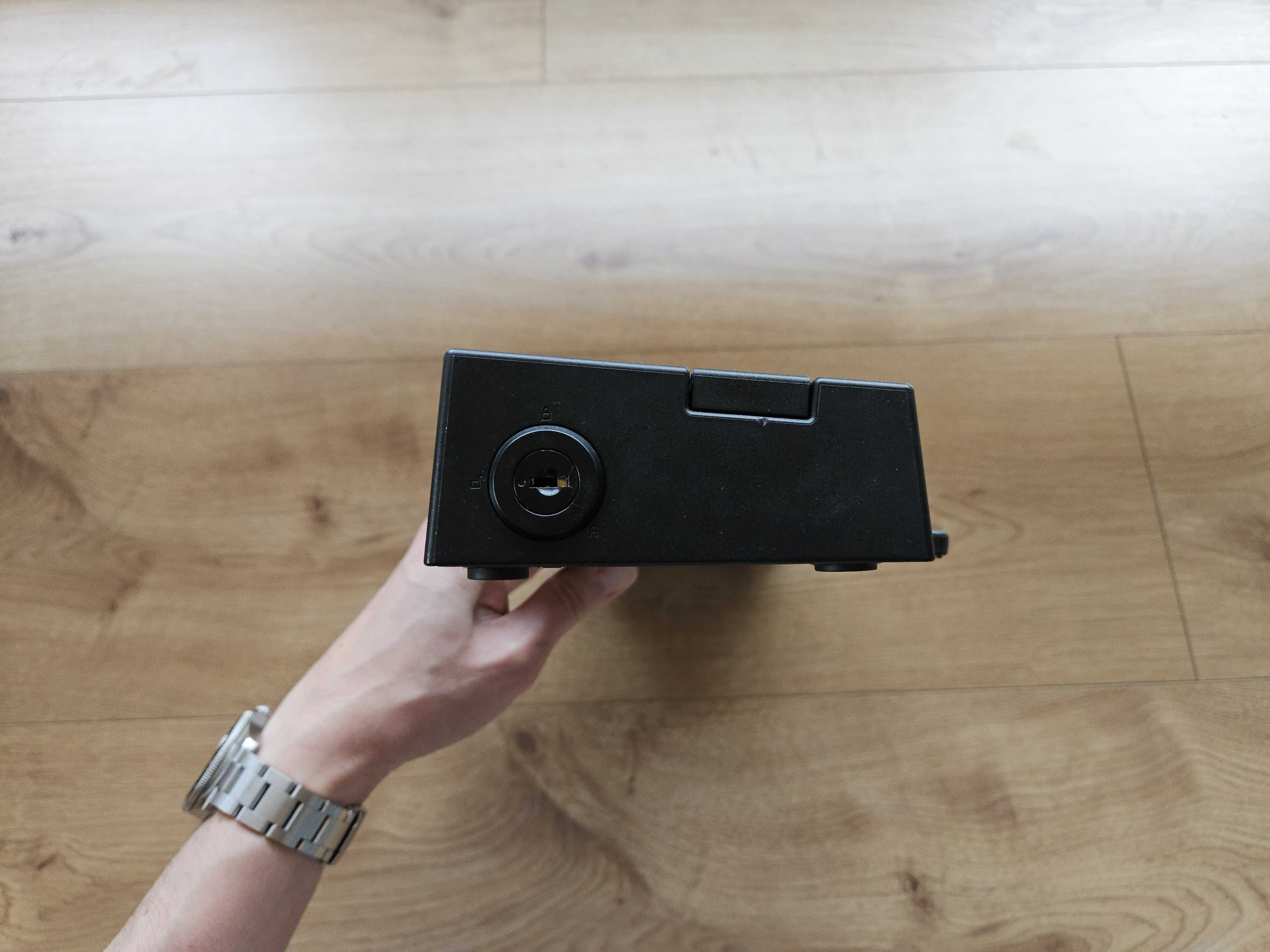 Stacja dokująca Lenovo ThinkPad Pro Docking Station type 40AH20V 6.75A