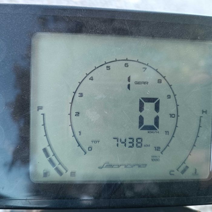 Benelli Leoncino 125