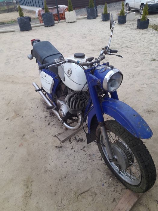 Продам мотоцикл Иж 3