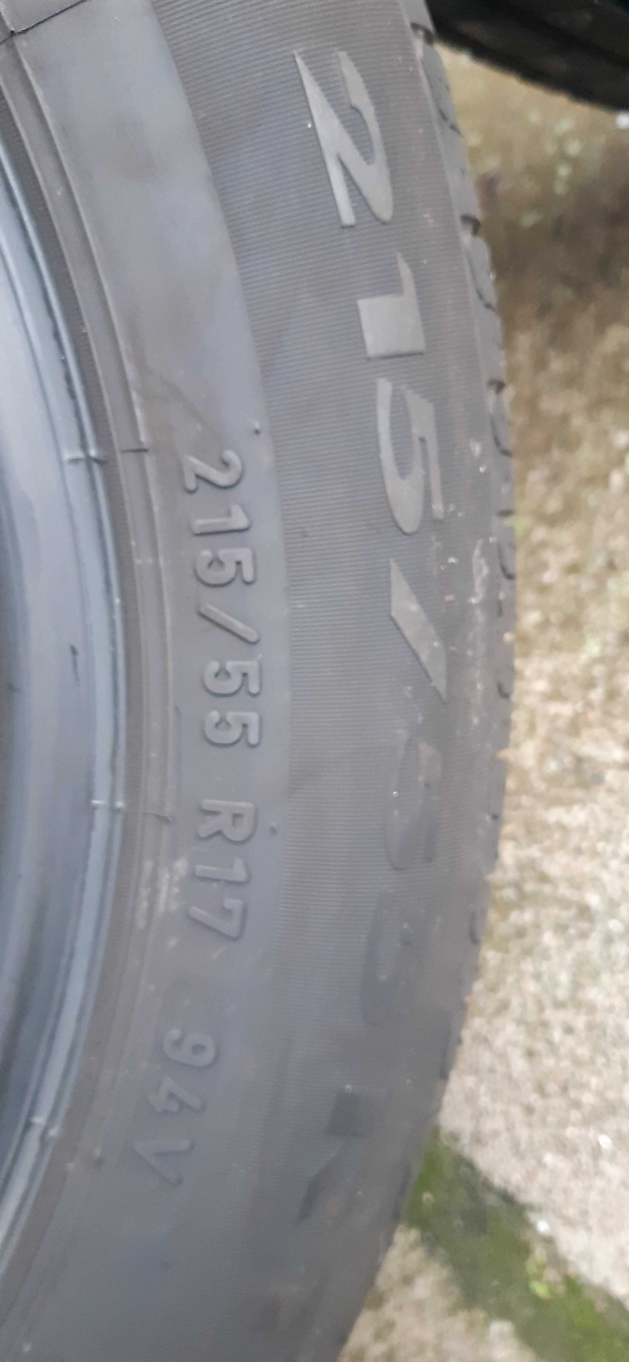 Opony Pirelli 215/55R17