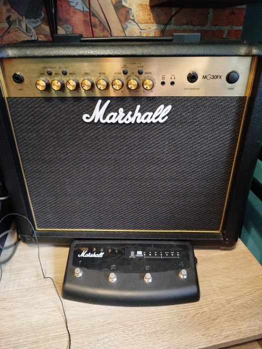 Wzmacniacz gitarowy Marshall MG 30 dfx