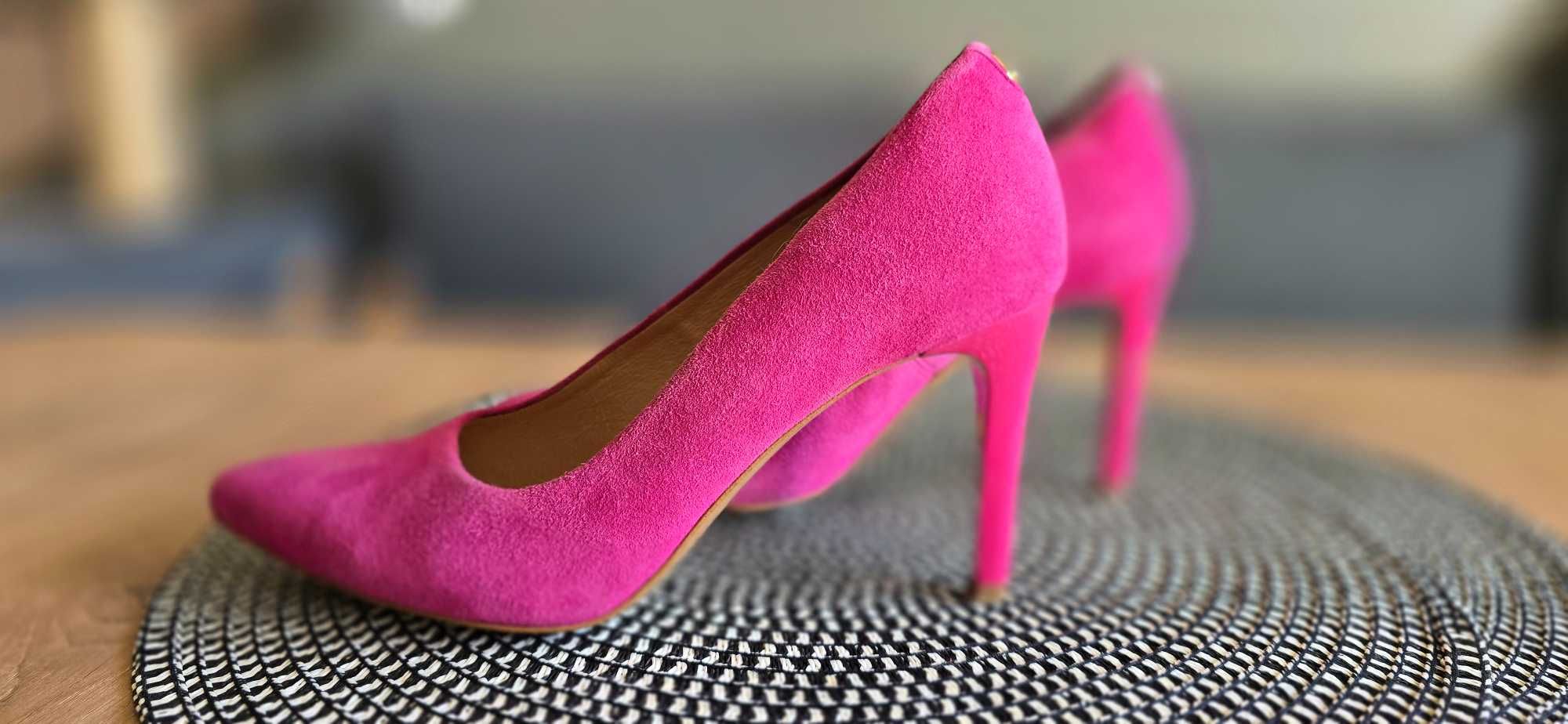 Buty damskie skórzane R.Polański, polskie, różowe szpilki, r.38, ideał