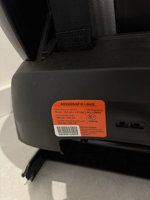 Fotelik samochodowy britax römer advansafix i-size