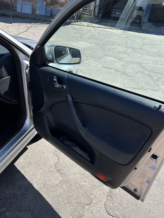 Продам skoda octavia tour